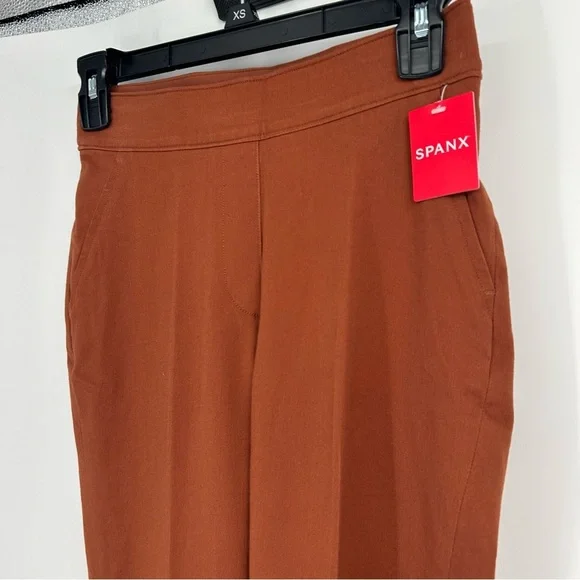 NWT SPANX On the Go Slim Straight Ankle Pants X-Small Petite - Picture 4 of 8